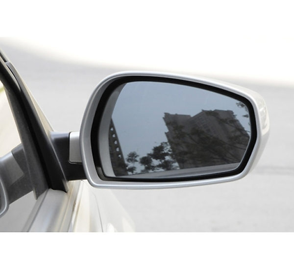 大視野汽車后視鏡安裝方法有哪些優缺點？判斷車距有哪些小技巧？