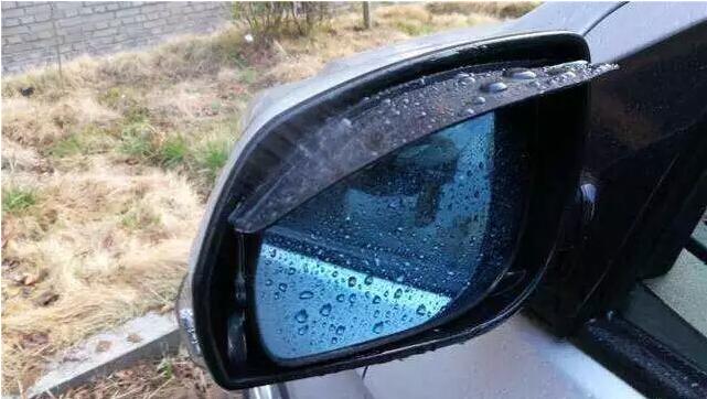 汽車車窗跟后視鏡要不要安裝雨眉防水？